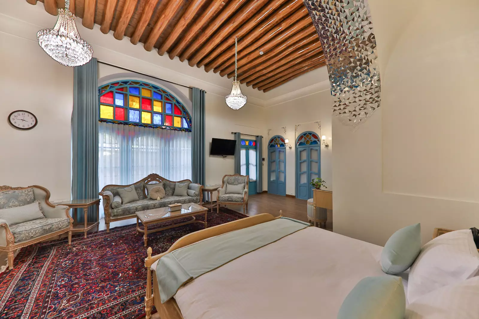 هتل بوتیک آریانا کرمانشاه